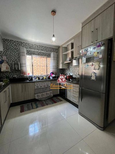 Sobrado, 3 quartos, 240 m² - Foto 4