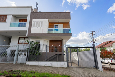 Casa, 3 quartos, 249 m² - Foto 1