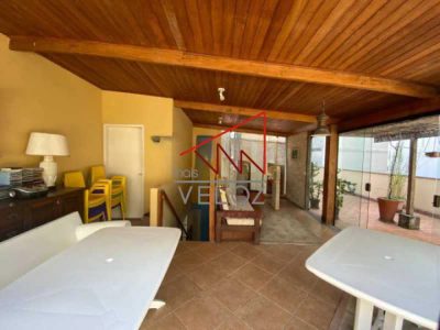 Cobertura, 3 quartos, 240 m² - Foto 1
