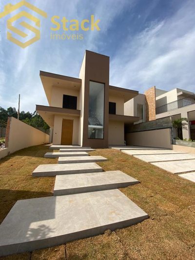Sobrado, 4 quartos, 255 m² - Foto 2
