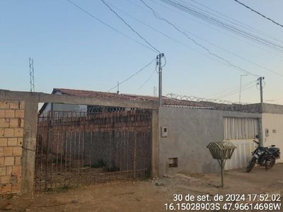 Casa, 2 quartos, 180 m² - Foto 1