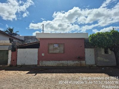Casa, 3 quartos, 220 m² - Foto 1