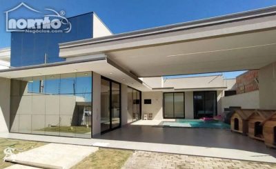 Casa, 4 quartos, 207 m² - Foto 1