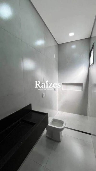 Casa, 3 quartos, 180 m² - Foto 2