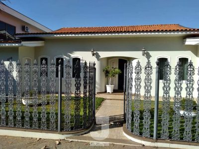 Casa, 4 quartos, 337 m² - Foto 2