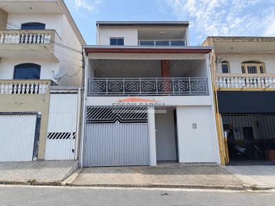 Casa, 3 quartos, 310 m² - Foto 1