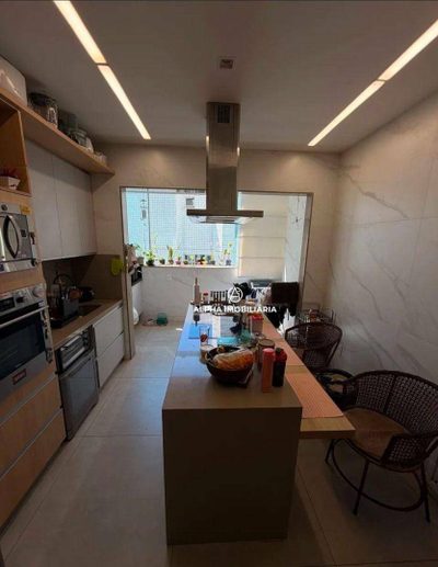 Apartamento, 3 quartos, 130 m² - Foto 1