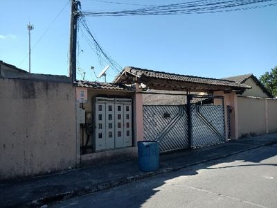 Casa, 2 quartos, 82 m² - Foto 1