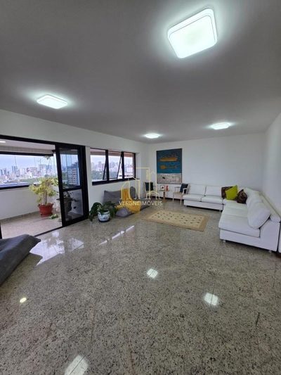 Apartamento, 4 quartos, 242 m² - Foto 2