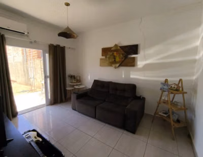 Casa, 2 quartos, 48 m² - Foto 4