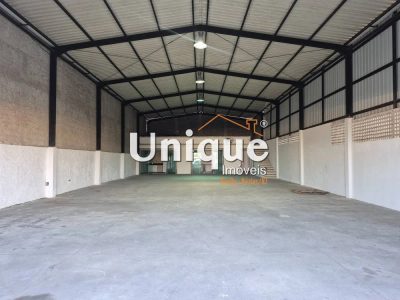 Prédio Inteiro - Foto 1
