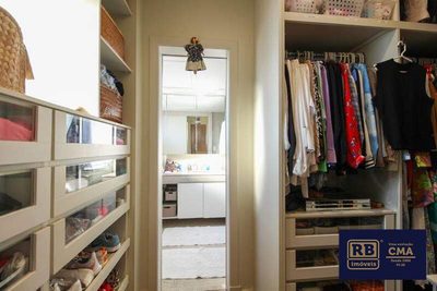 Apartamento, 4 quartos, 216 m² - Foto 2