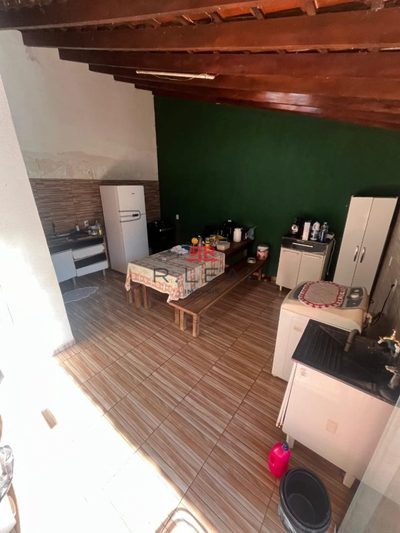 Casa, 3 quartos, 130 m² - Foto 1