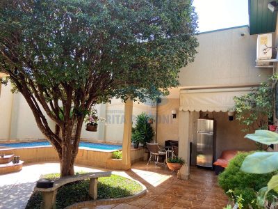 Casa, 3 quartos, 169 m² - Foto 1
