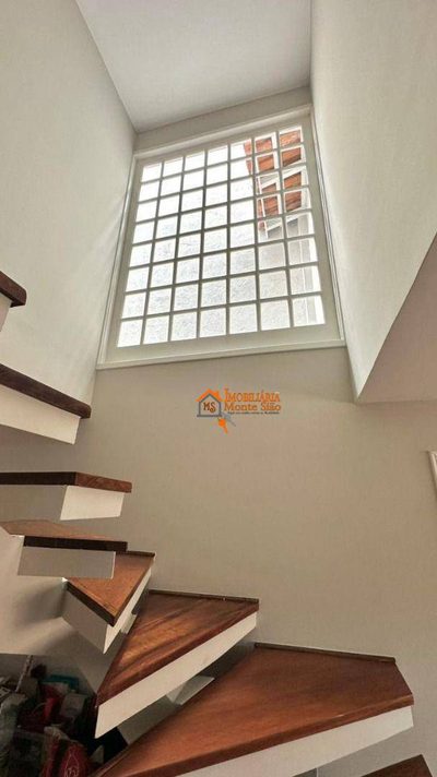 Sobrado, 3 quartos, 187 m² - Foto 2