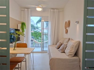 Apartamento, 1 quarto, 27 m² - Foto 1