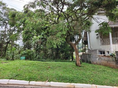 Loteamento e Condomínio, 1000 m² - Foto 1