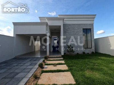 Casa, 4 quartos, 176 m² - Foto 1