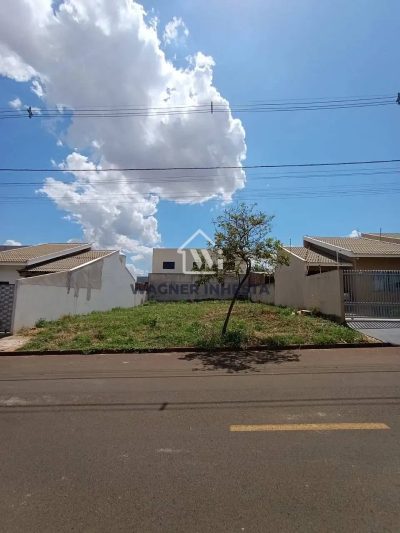Terreno, 303 m² - Foto 1