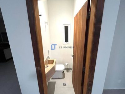 Casa, 5 quartos, 220 m² - Foto 1