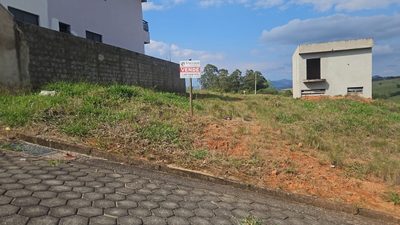 Terreno, 210 m² - Foto 1