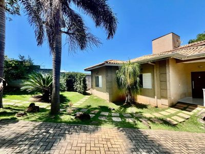 Casa, 4 quartos, 220 m² - Foto 3