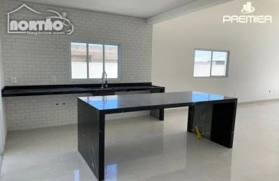 Casa, 5 quartos, 150 m² - Foto 4