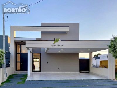 Casa, 5 quartos, 170 m² - Foto 1