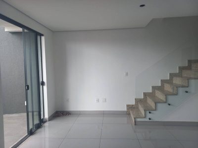 Casa, 3 quartos, 87 m² - Foto 1
