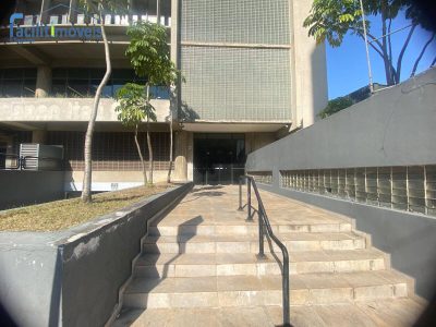 Prédio Inteiro - Foto 1