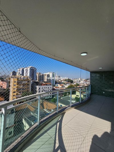 Cobertura, 3 quartos, 217 m² - Foto 4