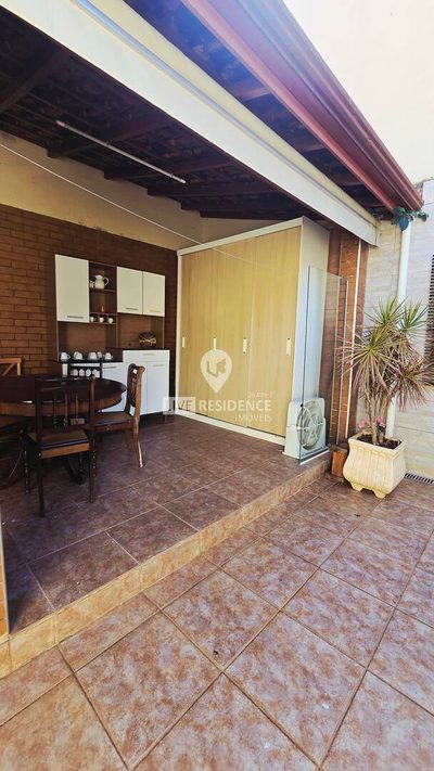 Casa, 3 quartos, 68 m² - Foto 1