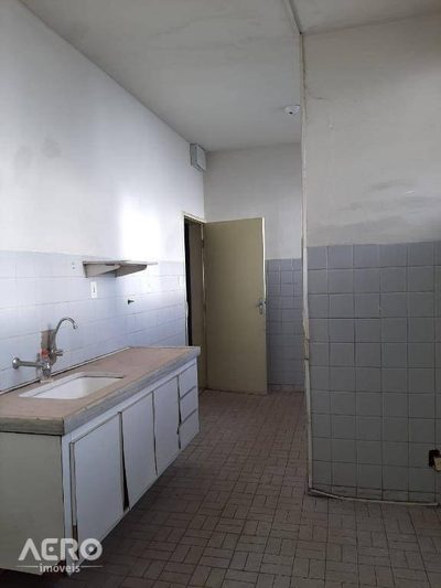 Casa, 3 quartos, 182 m² - Foto 4