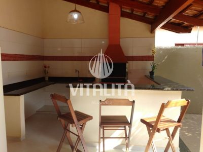 Casa, 3 quartos, 250 m² - Foto 1