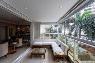 Apartamento, 3 quartos, 200 m² - Foto 1