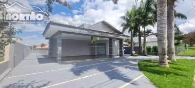 Casa, 7 quartos, 320 m² - Foto 1