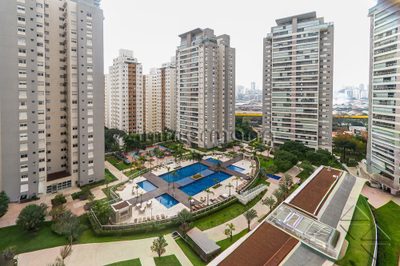 Apartamento, 3 quartos, 192 m² - Foto 2
