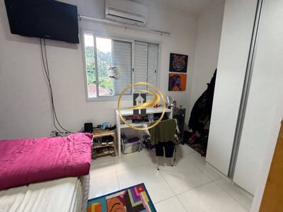 Casa, 3 quartos, 240 m² - Foto 1