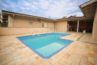 Casa, 4 quartos, 220 m² - Foto 2