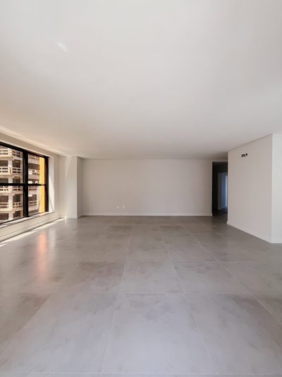 Apartamento, 3 quartos, 147 m² - Foto 2
