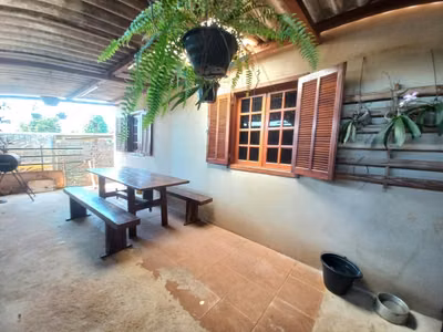Casa, 3 quartos, 200 m² - Foto 1