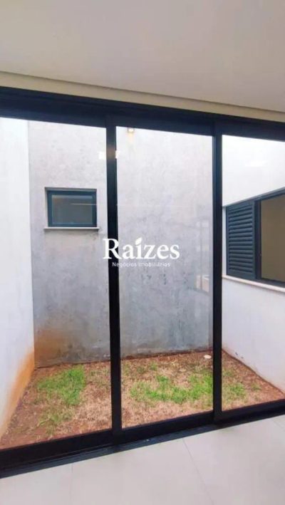 Casa, 3 quartos, 168 m² - Foto 2