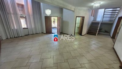 Casa, 4 quartos, 381 m² - Foto 2