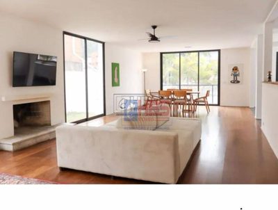 Casa, 4 quartos, 450 m² - Foto 1