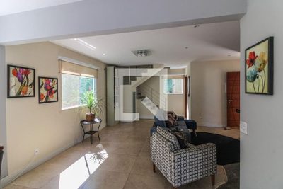 Casa, 3 quartos, 250 m² - Foto 1
