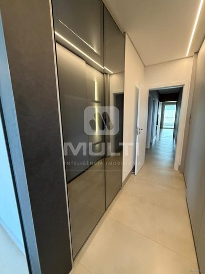Apartamento, 3 quartos, 198 m² - Foto 3