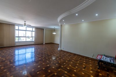 Apartamento, 3 quartos, 190 m² - Foto 1