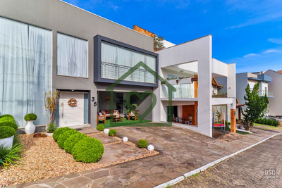 Casa, 3 quartos, 284 m² - Foto 1