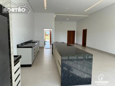 Casa, 216 m² - Foto 2