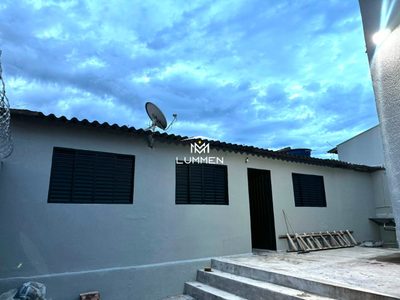 Casa, 5 quartos, 132 m² - Foto 1
